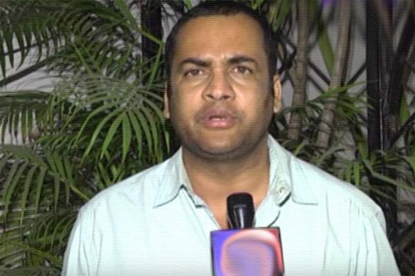Sivaji Blames Narendra Modi - Venkaiah Naidufor special status
