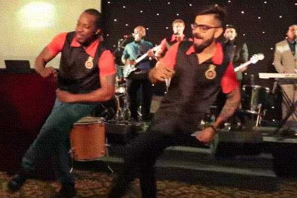 Virat Kohli rocks dance floor