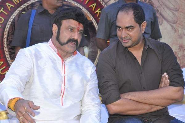 Why director krish stood with folded hands next to Balakrishna