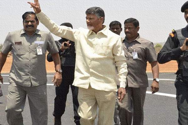 chandrababu-naidu-YSRCP-MLAs-TDP-party