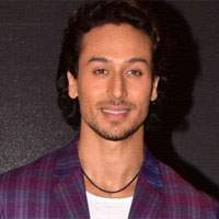 Tiger Shroff-beats-top-stars,Baaghi,Shradha Kapoor