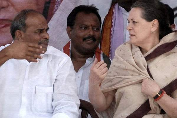 ys rajashekhar reddy-sonia gandhi