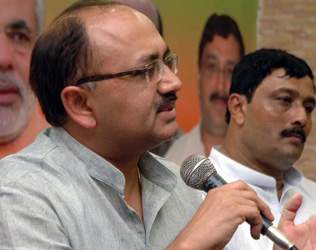 Siddharth nath singh on andhra pradesh special status
