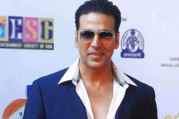  Shankar's villain turns 'Gay'