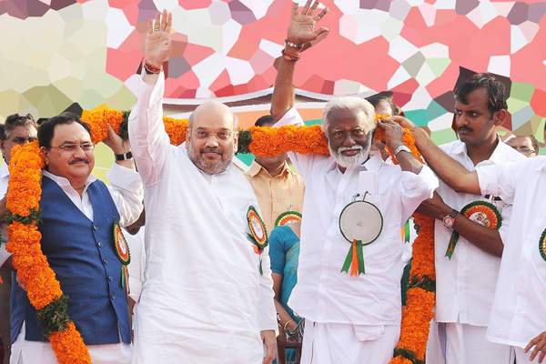 BJP opens account in Kerala- Pondy only respite for Congress