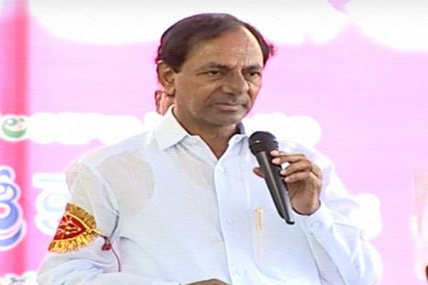 CM KCR