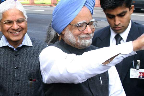 Constitutional expert on Prime Minister manmohan singh word on Special Status