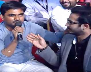 Director maruthi takes class to anchor Ravi in gentleman Audio launch