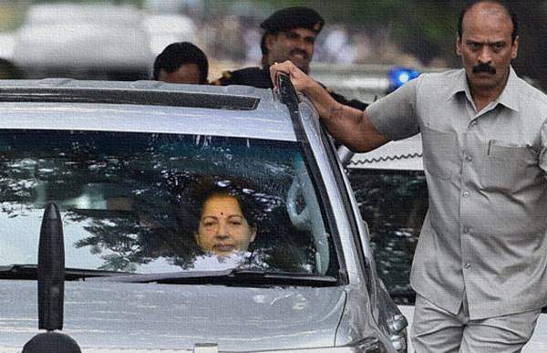 Jayalalithaa free offers tamilnadu elections