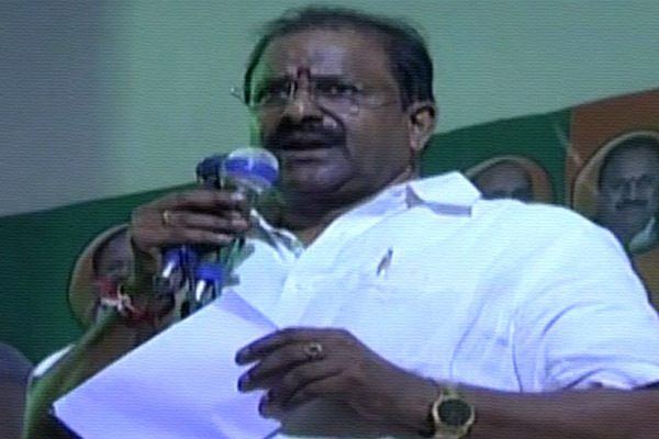 Somu Veeraju comments on Andhra Pradesh government