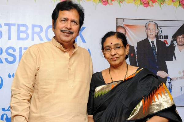 actor giri babu wife no more