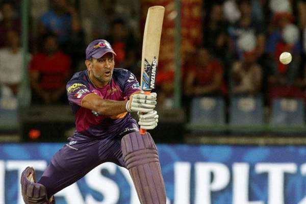 dhoni behind pune victory