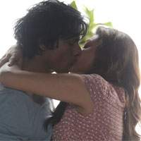 kajal-liplock-hot