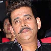 ravi kishan turns psychopath for Nitya Menon