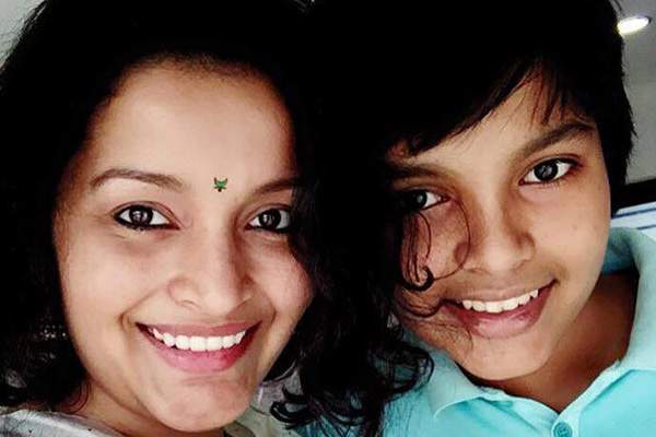 renu desai tweets on akira nandan accident