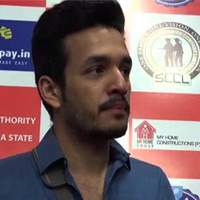Akhil, Akhil Love Affair, Akhil Girl Friend, Akhil Girl Friend Family Friend, Akhil Akkineni Love Affair, Akhil Affair Rumors