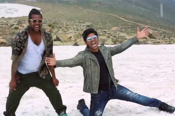 Allu Sirish dances sarrainodu blockbuster song