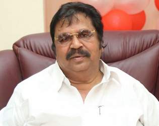 Dasasri nanrayana rao comments on Padma awards