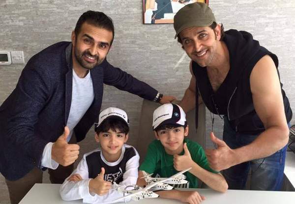 Hrithik Roshan kids Mercedes-Benz