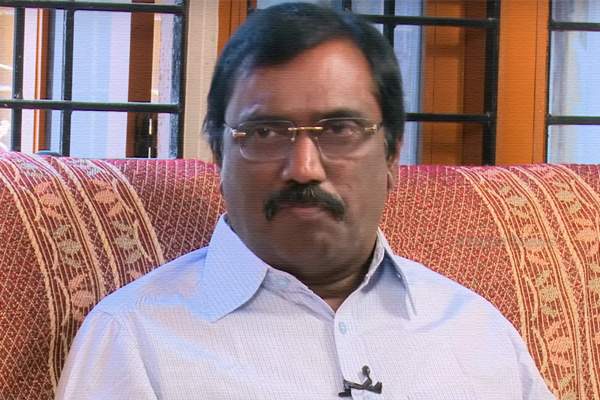 Kommineni Srinivas Sakshi news, Kommineni Srinivas Rao Sakshi media, Kommineni Srinivas Sakshi Paper, Kommineni Srinivas Sakshi TV, KSR YS Jagan Sakshi