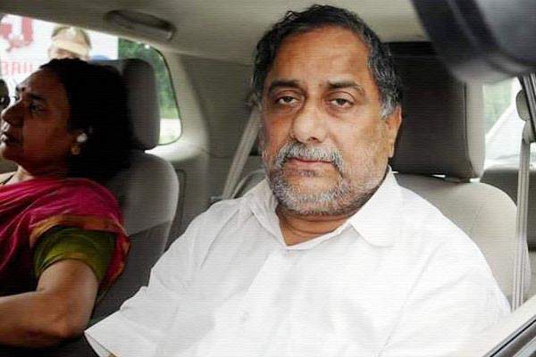 Mudragada, fast, Mudragada Padmanabham, Kapu, Kapu reservation, Kapu agitation, tuni voilence, court, TDP, bail, chnadrababu naidu, arrest