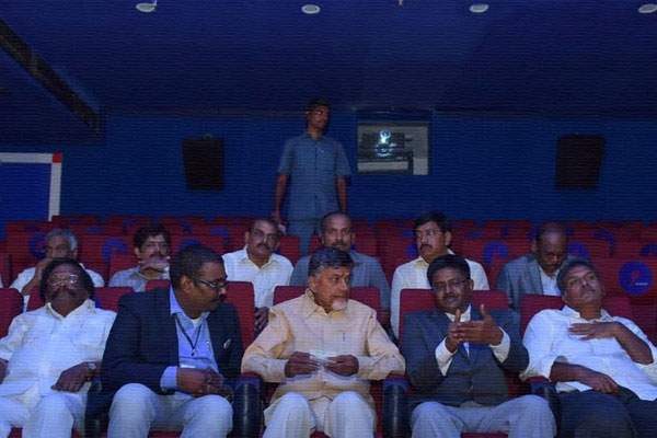 apsrtc-vijayawada-mini-theater