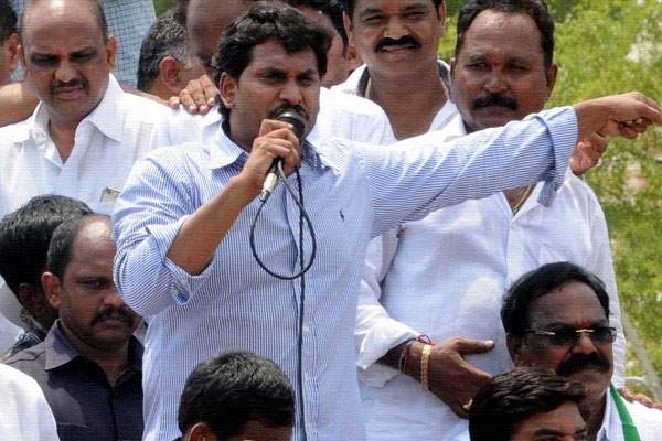 S-Jagan-Rythu-Bharosa-Yatra