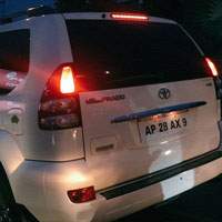 actor brahmaji, MP cars tinted glass, Traffic Police, Hyderabad, telangana, Traffic Rules, brahmaji shocks Police