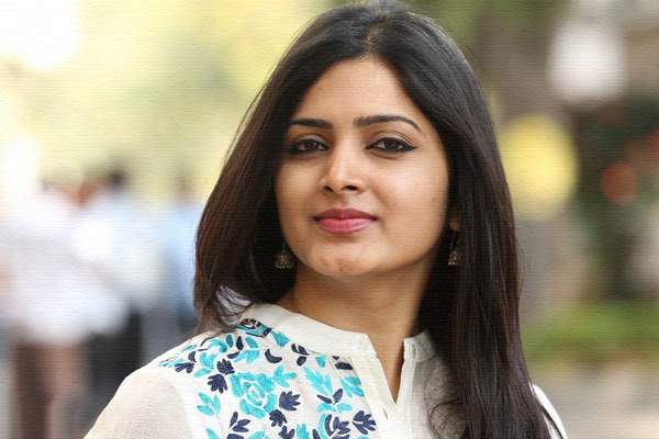 Mahesh babu, pavani gangireddy, Bhudevi,  Nagarjuna, Hathiram Baba, director raghavendra rao, Nitya menon, Malli Malli Idhi Raani Roju, Brahmotsavam