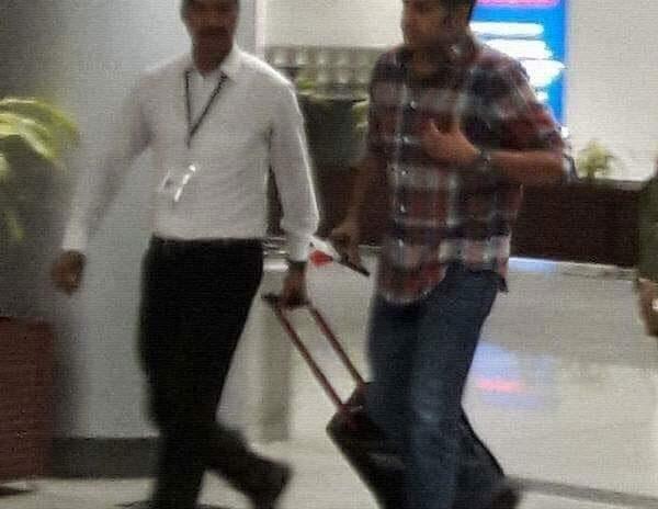 pawan kalyan, sj surya pawan kalyan movie, chennai airport, tollywood, pawan kalyan next movie