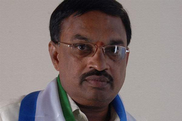 Adireddy Apparao MLC, Adireddy Apparao MLC Quitting YSR Congress, Adireddy Apparao MLC Joining TDP Rumor, Adireddy Apparao News