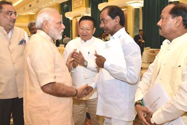 BJP, BJP TRS Alliance, BJP TRS Party Alliance, BJP TRS Friendship, TRS NDA Alliance, TRS NDA Friendship, KCR BJP Friendship