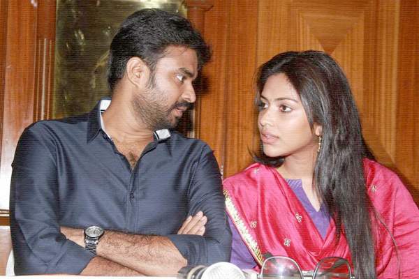 Amala Paul, Amala Paul Divorce, Vijay Amala Paul Divorce, Director Vijay Amala Paul Divorce, Amala Paul Divorce Husband Vijay,  Amala Paul Divorce  AL Vijay, Tamil Actress Amala Paul Divorce , Telugu Actress Amala Paul Divorce 