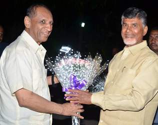 Chandrababu Naidu, Governor Narasimhan Chandrababu Naidu house, Governor ESL Narasimhan Chandrababu Naidu Amaravati house, Governor Chandrababu Naidu Undavalli house, Governor Chandrababu Naidu Vijayawada house