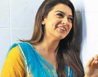 Hansika, Hansika Affair, Hansika Denies Affair, Hansika Denies Simbu Affair, Hansika Motwani Denies Simbu Affair, Hansika Denies Simbu Love Affair, Actress Hansika Denies Affair