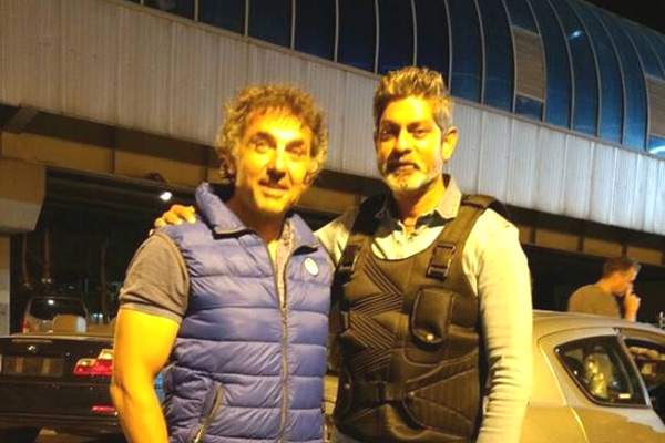Jagapati Babu, Jagapati Babu Steven Spielberg,  Jagapati Babu Steven Spielberg Photo, Jagapati Babu Steven Spielberg Movie, Jagapati Babu Spielberg 