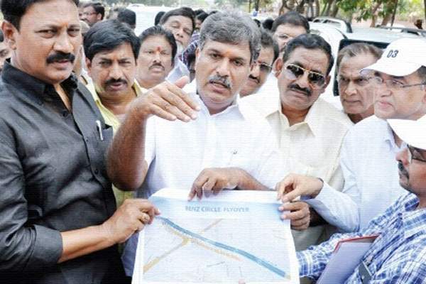 Kesineni Nani, Kesineni Nani  Vijayawada MP, Kesineni Nani Siva Swamy, Kesineni Nani Siva Swamy Fires, Kesineni Nani Siva Swamy Comments   