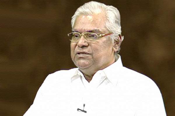 Kota Srinivasa Rao, Kota Srinivasa Rao NTR Controversy, Kota Srinivasa Rao NTR Mandaladeesudu Controversy, Kota Srinivasa Rao Mandaladeesudu movie Controversy, 