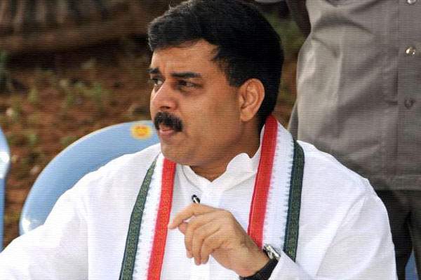 Nadendla Manohar Pulse Survey,Nadendla Manohar Pulse Survey Comments,Nadendla Manohar Pulse Survey Controversy,Nadendla Manohar Pulse Survey Andhra Pradesh