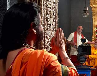 Om Namo Venkatesaya, Om Namo Venkatesaya First Look, Om Namo Venkatesaya First Look Poster, Om Namo Venkatesaya First Look Wallpaper, Nagarjuna Om Namo Venkatesaya First Look, Raghavendra Rao Om Namo Venkatesaya First Look