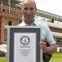 Nasser Hussain Sets Guinness World Record, Cricketer Nasser Hussain Guinness Record, Nasser Hussain Guinness Record Details