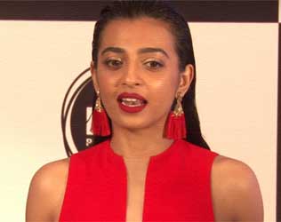 Radhika Apte, Radhika Apte Kabali Promotions, Radhika Apte Kabali Movie Promotions, Radhika Apte Rajinikanth Kabali Promotions, Radhika Apte Skipping Kabali Promotions, Radhika Apte Away Kabali Promotions, Radhika Apte Avoid Kabali Promotions, Radhika Apte Ignore Kabali Promotions, Radhika Apte Miss Kabali Promotions