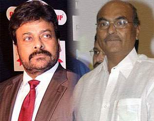 Radhika Slapped Chiranjeevi, Radhika Slapped Very Hard Chiranjeevi, Radhika Slapped Megastar Chiranjeevi, Radhika Sarathkumar Slapped Chiranjeevi