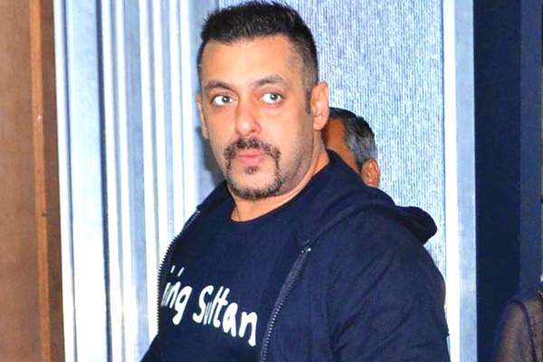 Salman Khan Satires Journalist, Salman Khan Argument Journalist
