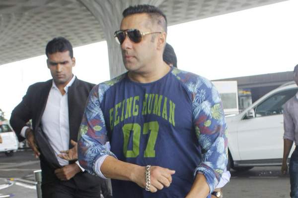 Salman Khan, Salman Khan Wedding Date, Salman Khan Reveals Wedding Date, Salman Khan Confirms Wedding Date, Salman Khan Fixes Wedding Date, Salman Khan Iulia Vântur Wedding Date, Salman Khan Wedding Date Nov 18th