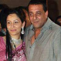 Sanjay Dutt, Sanjay Dutt Wife Involvement, Sanjay Dutt Wife Manyata Dutt Scaring Producers, Manyata Dutt Demands, Sanjay Dutt Wife Manyata Dutt Sanjay Dutt Remuneration