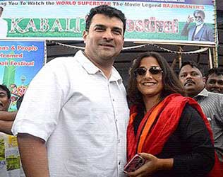 Bollywood Actress Watches Kabali, What About Akshay?
