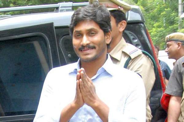 YS Jagan, YS Jagan Pandits Lotus Pond, YS Jagan Pandits Jyothishyam, YS Jagan Pandits Panchangam, YS Jagan Pandits Pooja,  YS Jagan Pandits Vaastu, YS Jagan Pandits Vastu