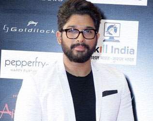 Selfie Raja Trailer, Selfie Raja Trailer Talk, Selfie Raja Trailer Release, Selfie Raja Teaser, Allari Naresh Selfie Raja Trailer Review