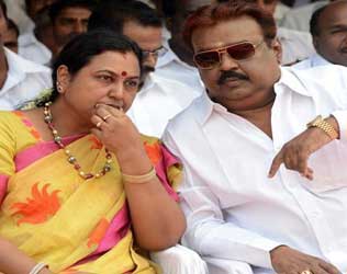 Vijayakanth, Vijayakanth Arrest, Vijayakanth Arrest Warrant, Actor Vijayakanth Arrest Warrant, DMDK Vijayakanth Arrest Warrant, Vijayakanth Wife Premalatha Arrest Warrant, Vijayakanth Tirupur Court Arrest Warrant,